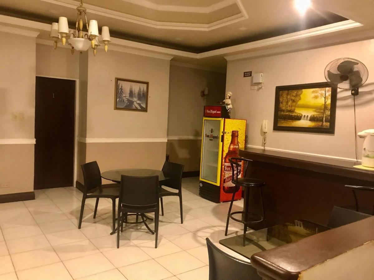 Rolet Hotel Catbalogan Bagian luar foto